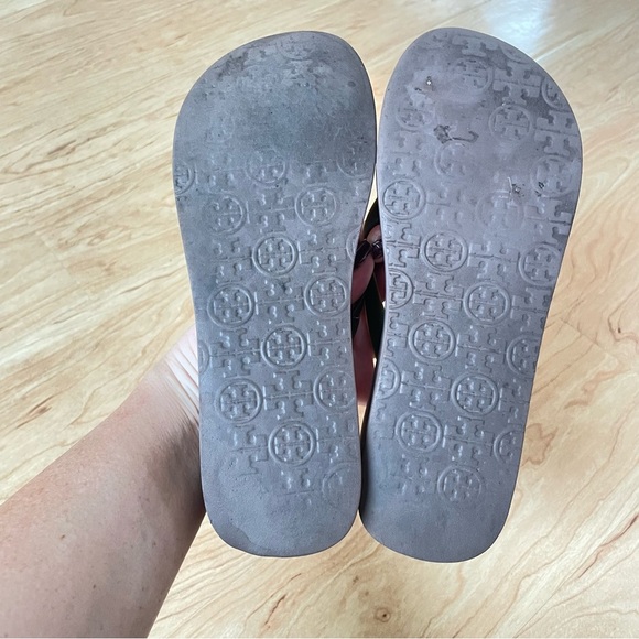 Tory Burch Wedge Flip Flip Sandals with Monogram Woman’s Size 7 - Picture 6 of 7